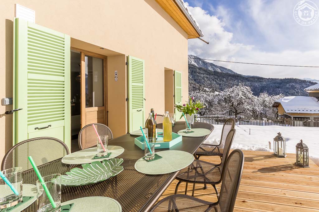 Terrasse gîte du Tilleul